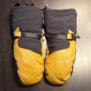 Black and brown Outdoor Research Carbide Sensor Ski Mittens